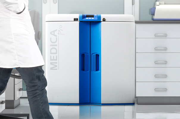 MEDICA® Pro EDI 60/120 with model