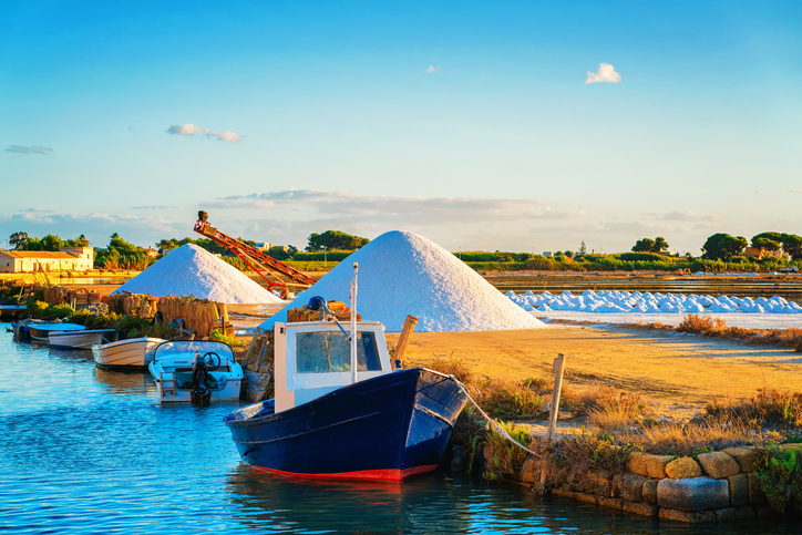 salt ponds Italy 