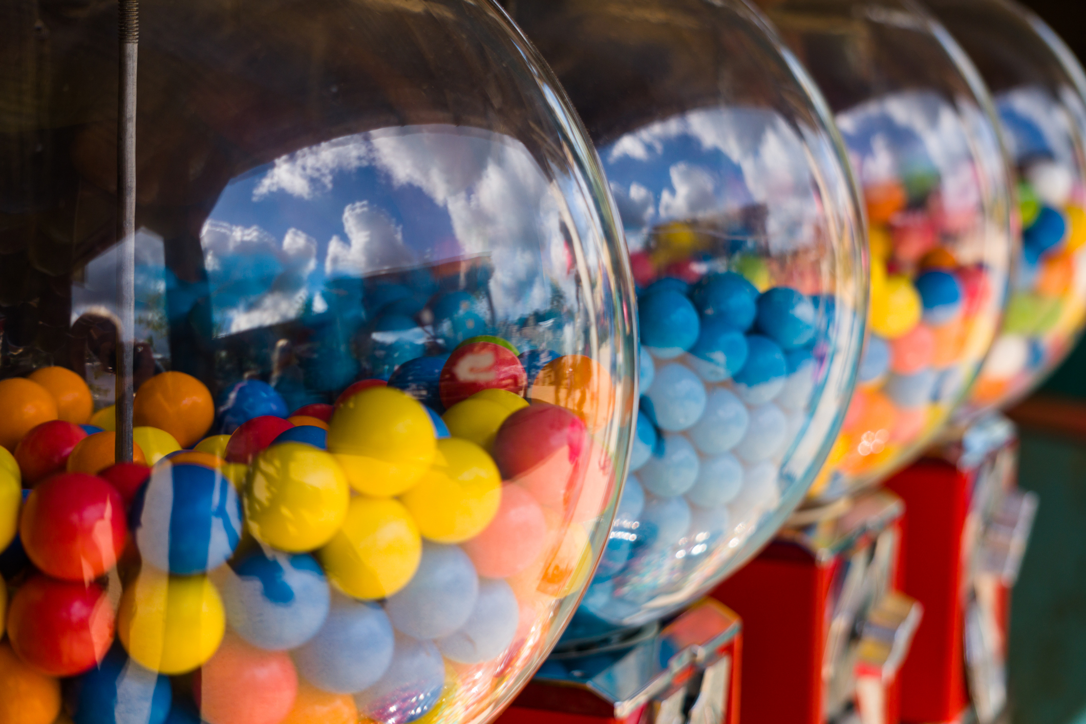 Chewing Gum in dispenser 