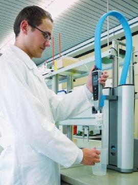Reinstwassersystem PURELAB flex 2 im Einsatz im Berufskolleg Olsberg